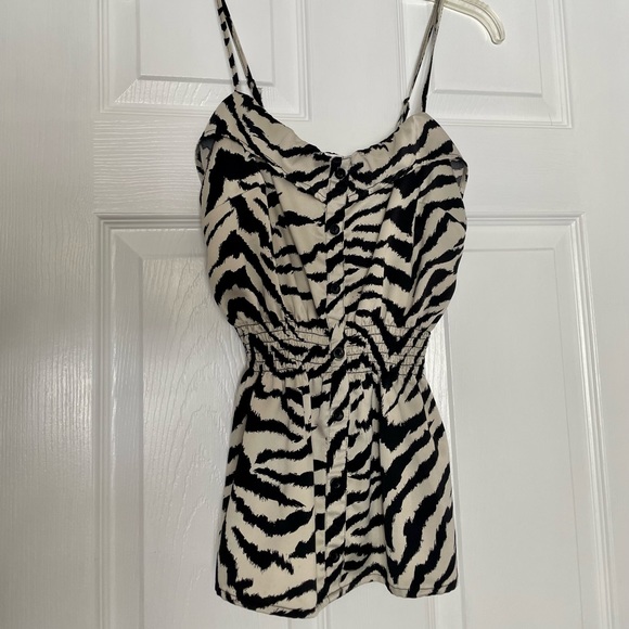 Dynamite Cinched Waist Zebra print spaghetti strap shirt XS - Picture 1 of 4